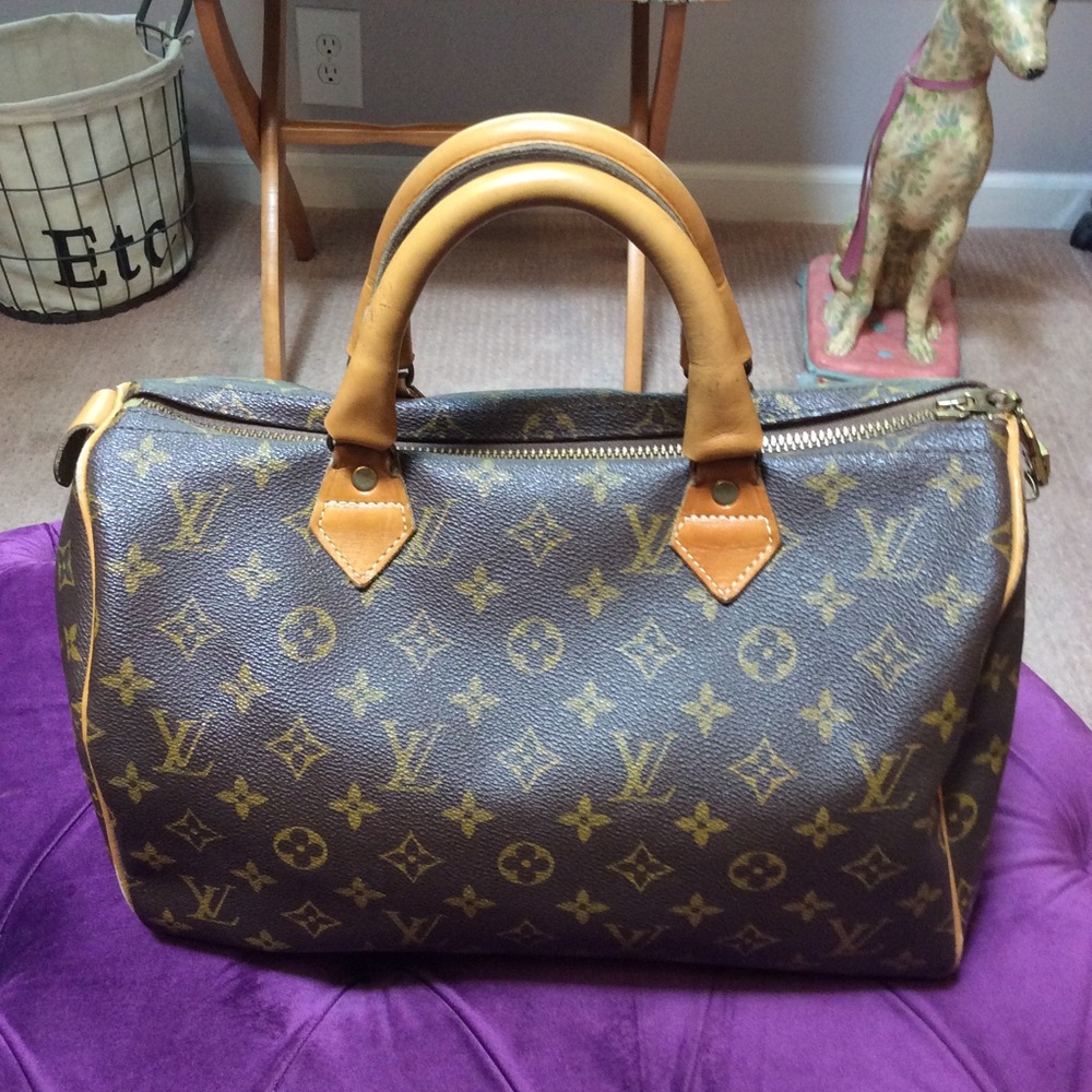 Louis Vuitton’s speedy by French company